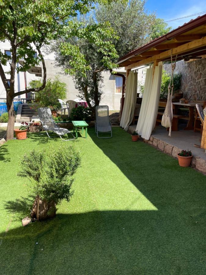 Studio Apartmani Kremic Karlobag Exterior foto
