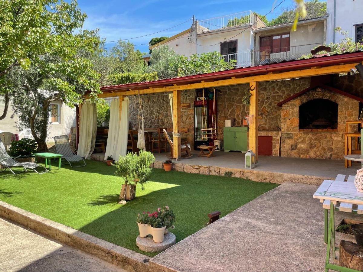 Studio Apartmani Kremic Karlobag Exterior foto